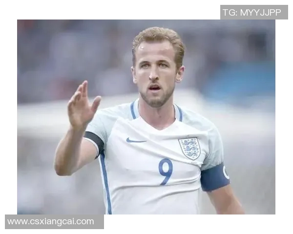 眼神足球明星揭晓他是谁背后的故事与成就分析 眼神足球明星揭晓他是谁背后的故事与成就分析