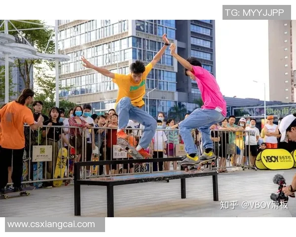 广州滑板队的包夹战术解析与实战应用探讨 广州滑板队的包夹战术解析与实战应用探讨